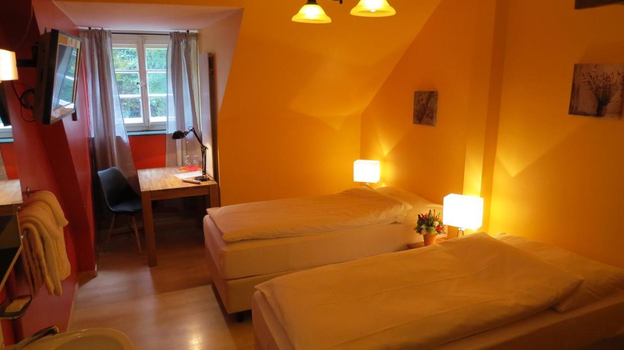 Gasthof Baeren Aarburg Last Check In 2100 Pm Luaran gambar